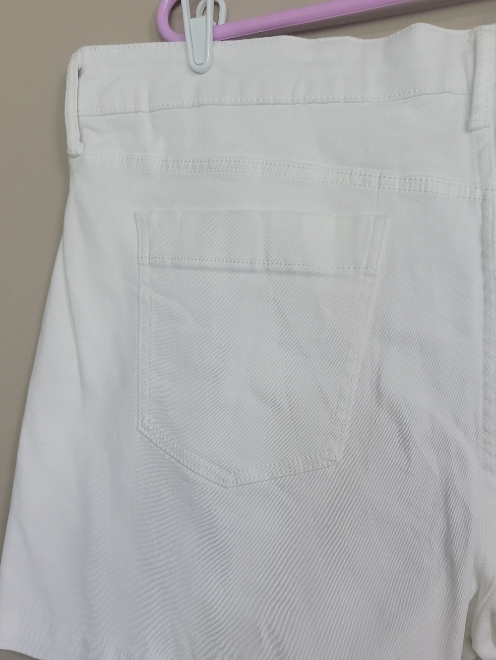 Terra & Sky White Stretch Shorts Size 22W  NWT - Picture 6 of 8